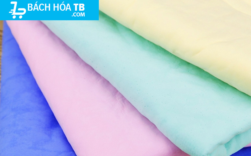 Khăn tắm siêu thấm cho chó mèo Clean Cham
